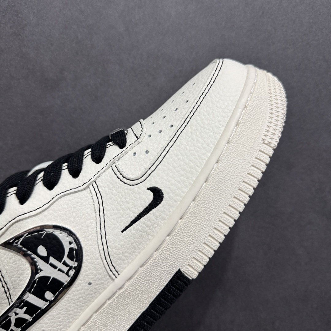 260  【定制版】Nike Air Force 1'07 Low 迪奥联名 双拼迪奥勾 空军一号低帮休闲板鞋 XS1958-544