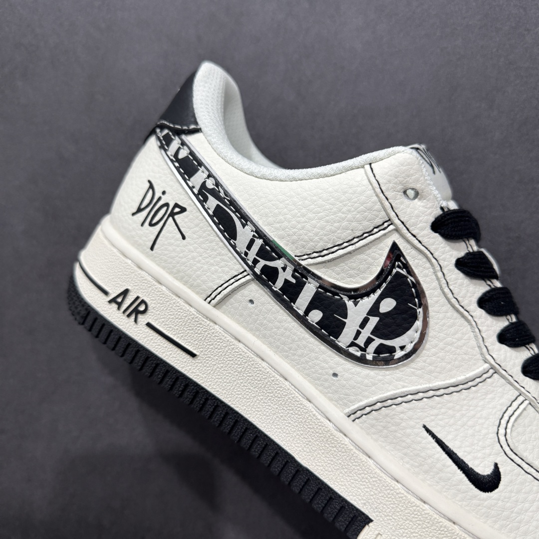 260  【定制版】Nike Air Force 1'07 Low 迪奥联名 双拼迪奥勾 空军一号低帮休闲板鞋 XS1958-544