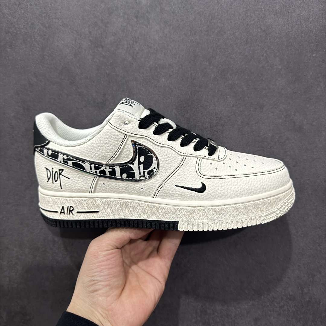 260  【定制版】Nike Air Force 1'07 Low 迪奥联名 双拼迪奥勾 空军一号低帮休闲板鞋 XS1958-544