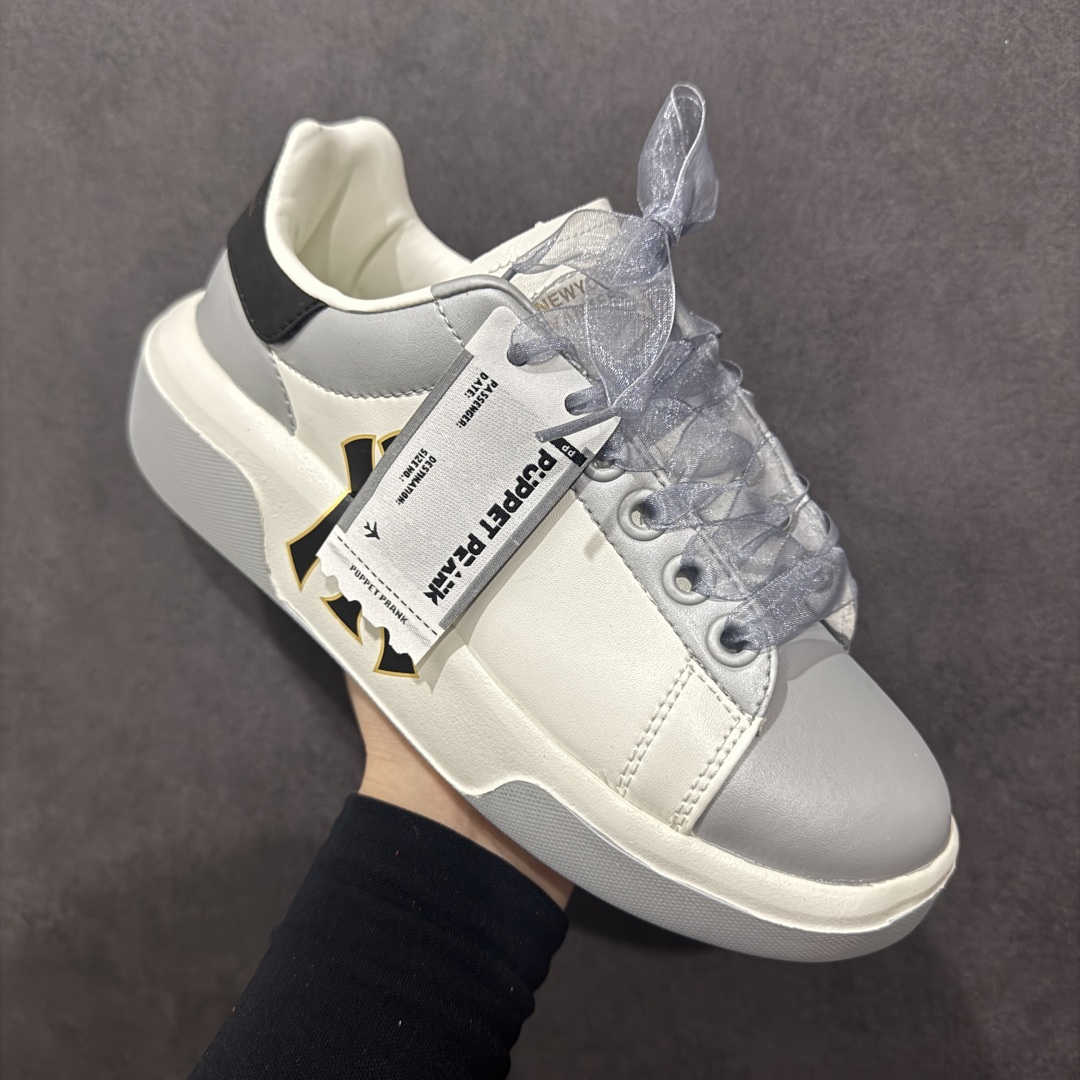 图片[3]-【定制版】MLB Chunky Liner Basic 复古印花学长鞋系列低帮轻量增高厚底百搭休闲运动慢跑鞋板鞋 Korea韩国联名NY美国榄球纽约洋基队限定 韩国代购专供 全套原楦原纸板原厂数据开发 正确中底拉帮中底网布细节 平台代购专供 左脚内置芯片 韩国代购吊牌标贴 独家一比一RB+MD组合大底 高频后跟小人Logo精准对位立体饱满 正确网布加超迁鞋面 转印中底走线紧密 转印Logo工艺表层防刮不掉色 尺码：35 36 36.5 37.5 38 38.5 39 40 40.5 41 42 42.5 43 44 45-选品中心