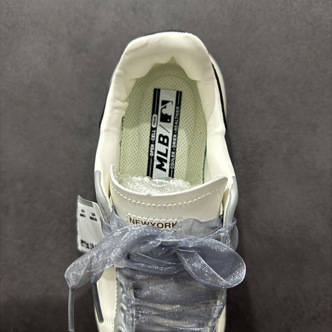 图片[7]-【定制版】MLB Chunky Liner Basic 复古印花学长鞋系列低帮轻量增高厚底百搭休闲运动慢跑鞋板鞋 Korea韩国联名NY美国榄球纽约洋基队限定 韩国代购专供 全套原楦原纸板原厂数据开发 正确中底拉帮中底网布细节 平台代购专供 左脚内置芯片 韩国代购吊牌标贴 独家一比一RB+MD组合大底 高频后跟小人Logo精准对位立体饱满 正确网布加超迁鞋面 转印中底走线紧密 转印Logo工艺表层防刮不掉色 尺码：35 36 36.5 37.5 38 38.5 39 40 40.5 41 42 42.5 43 44 45-选品中心