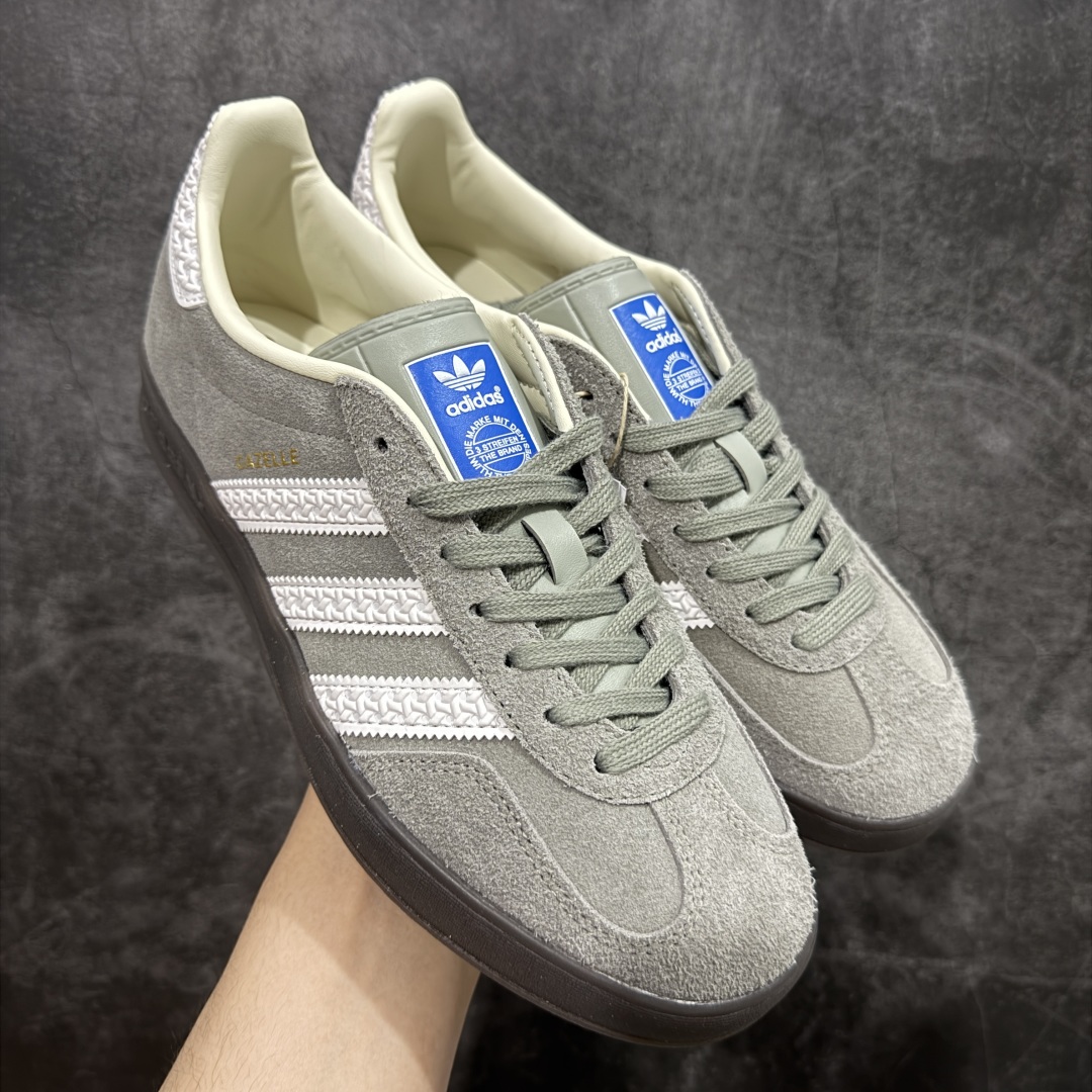 【纯原LW版】Adidas Originals Gazelle Indoor 防滑低帮T头德训鞋 GZ复古系列 灰熊 IF1807 纯原大厂LW工厂出货💪🏻 正确猪八材料 毛绒感质感都特别强 非普通版本 市场顶级版本完美还原zp细节，注意区别市场任何版本，完全不是一路货色‼️ 全鞋原材料打造，无任何色差，正确鞋型，后跟港宝材料定型，正确微透生胶大底，反口内里头层细腻小牛皮，纸板中底 鞋垫背胶，侧面正确烫金压印字母，所有细节完美还原‼️ 尺码：35.5 36 36.5 37 38 38.5 39 40 40.5 41 42 42.5 43 44 44.5 45-选品中心