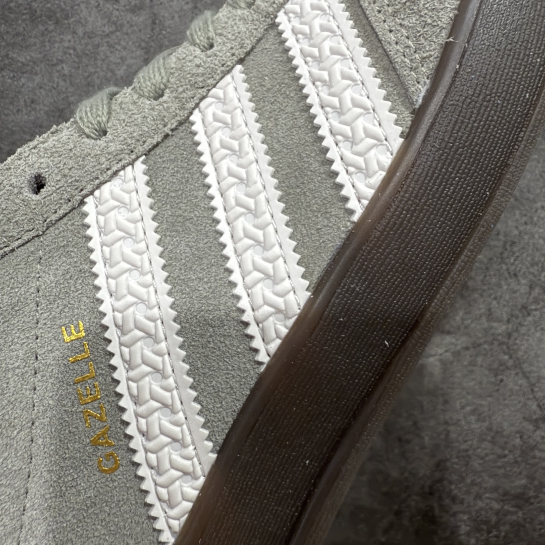 图片[4]-【纯原LW版】Adidas Originals Gazelle Indoor 防滑低帮T头德训鞋 GZ复古系列 灰熊 IF1807 纯原大厂LW工厂出货💪🏻 正确猪八材料 毛绒感质感都特别强 非普通版本 市场顶级版本完美还原zp细节，注意区别市场任何版本，完全不是一路货色‼️ 全鞋原材料打造，无任何色差，正确鞋型，后跟港宝材料定型，正确微透生胶大底，反口内里头层细腻小牛皮，纸板中底 鞋垫背胶，侧面正确烫金压印字母，所有细节完美还原‼️ 尺码：35.5 36 36.5 37 38 38.5 39 40 40.5 41 42 42.5 43 44 44.5 45-选品中心