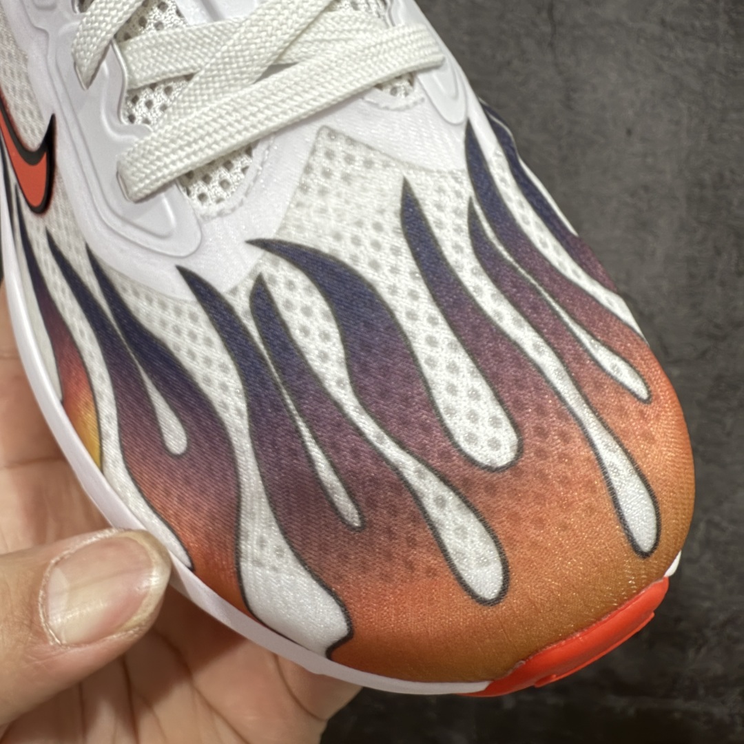 图片[5]-【纯原版】NK Zoom Fly 6 EK竞速飞行6代系列低帮轻质缓震透气休闲运动跑步鞋 HQ3498-100 全新纯原版 超高清洁度做工 正确组合大底 内置抗扭片 完美版型 还原脚感 区别通货 健身跑步必备跑鞋💪🏻 NK旗下主打竞速训练的Zoom Fly 6突然官宣，让不少跑步玩家都激动万分。根据 Nike 的官方说法，鞋款由基普乔格亲自监制并测试，可以说是受到地球最强跑者肯定的一双鞋。近日，这双鞋迎来基普乔格专属配色，并释出了官图。灵感来自基普乔格在土地跑道训练的经历，中底造型旨在还原训练后尘土覆盖的感觉。外观方面，延续了超大 Swoosh 的标志性设计，中底充满棱角感与层次感。科技方面，搭载加量ZoomX 与 SR-02 泡绵及全掌型 FlyPlate 碳纤维板 尺码：36 36.5 37.5 38 38.5 39 40 40.5 41 42 42.5 43 44 44.5 45 46-选品中心