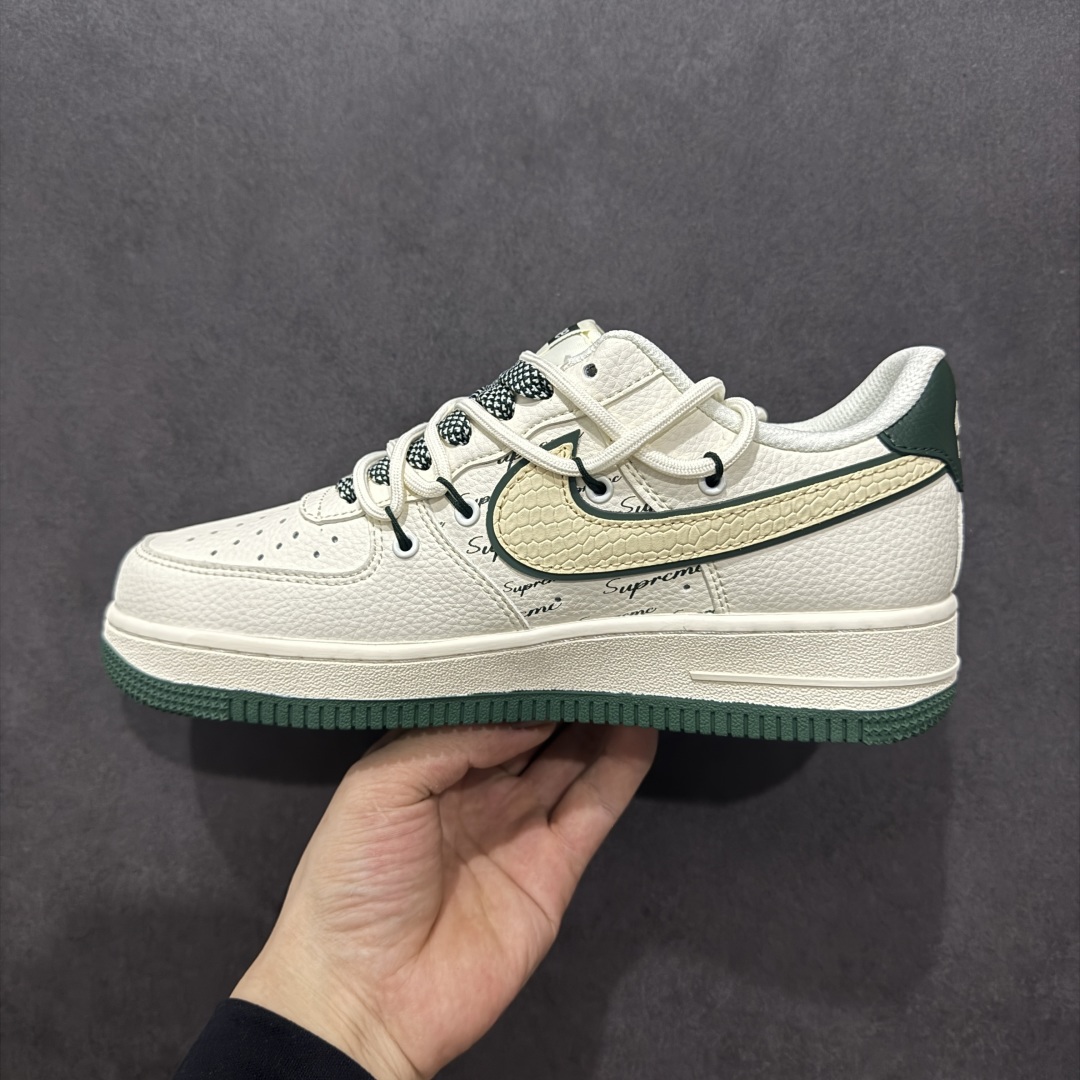 260  【定制版】海外限量发售NIke Air Force 1 '07 Low “Supreme联名——米绿抽绳”空军一号 低帮 运动鞋  DM6868-057