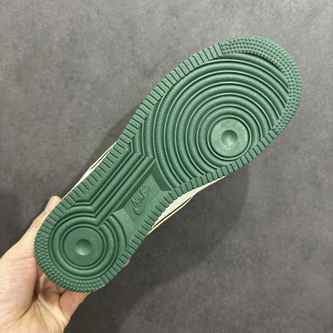 260  【定制版】海外限量发售NIke Air Force 1 '07 Low “Supreme联名——米绿抽绳”空军一号 低帮 运动鞋  DM6868-057