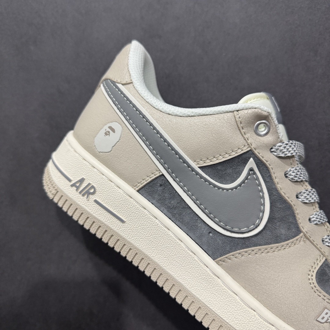 260  【定制版】海外限量发售NIke Air Force 1 '07 Low “Bape联名——裂纹灰咖”空军一号 低帮 运动鞋  SJ6698-023