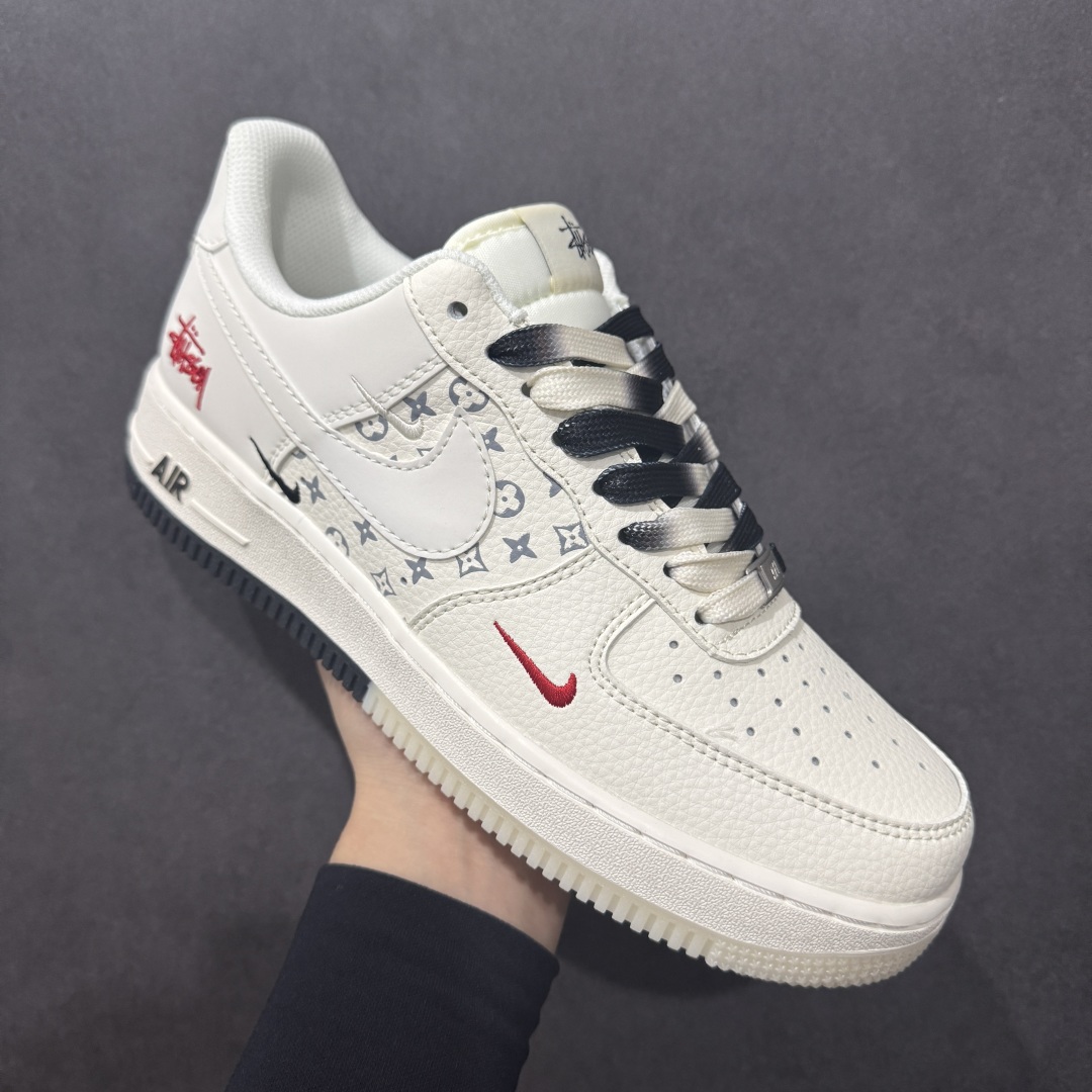 260  NIke Air Force 1 '07 Low “斯图西联名——黑底双拼印花”空军一号 低帮   HH7518-076