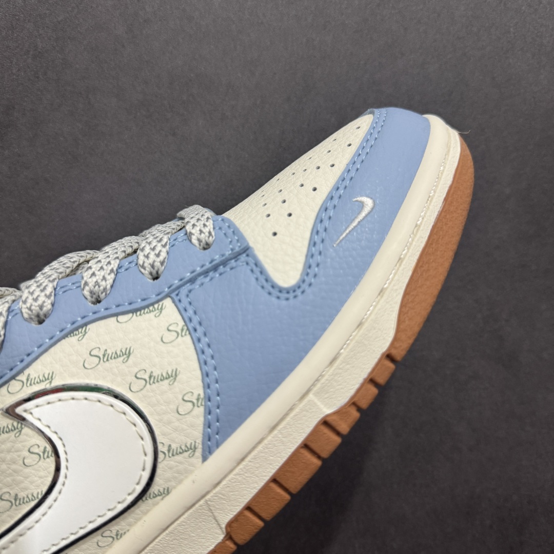  
【定制版】Nike SB Dunk Low 斯图西联名 白蓝生胶 周年高端定制 低帮休闲板鞋 ZH2