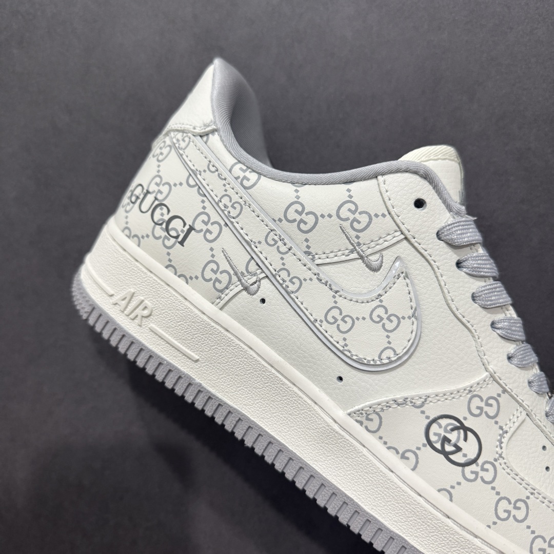 260  Nike Air Force 1 '07 Low 古驰联名---白灰印花 高端定制 低帮休闲板鞋  KY8899-106