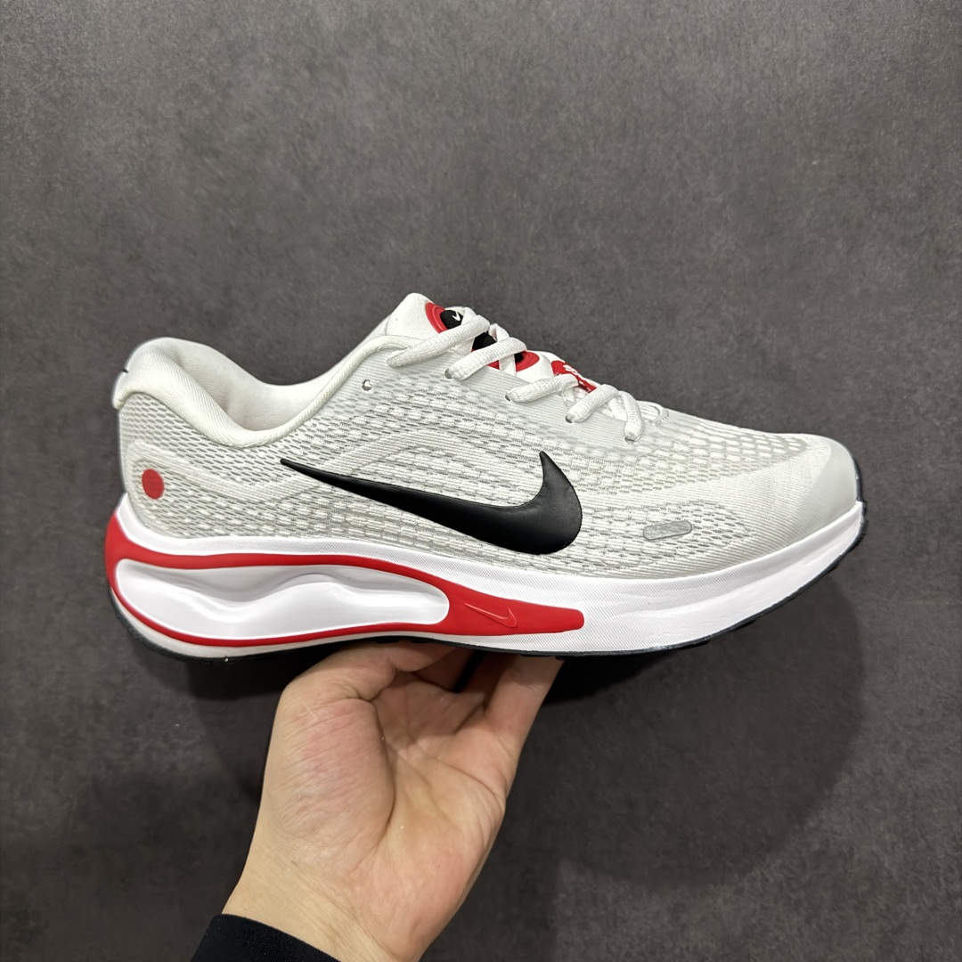 180  Nike Journey Run 2024 飞速跑步鞋    FN0228-103