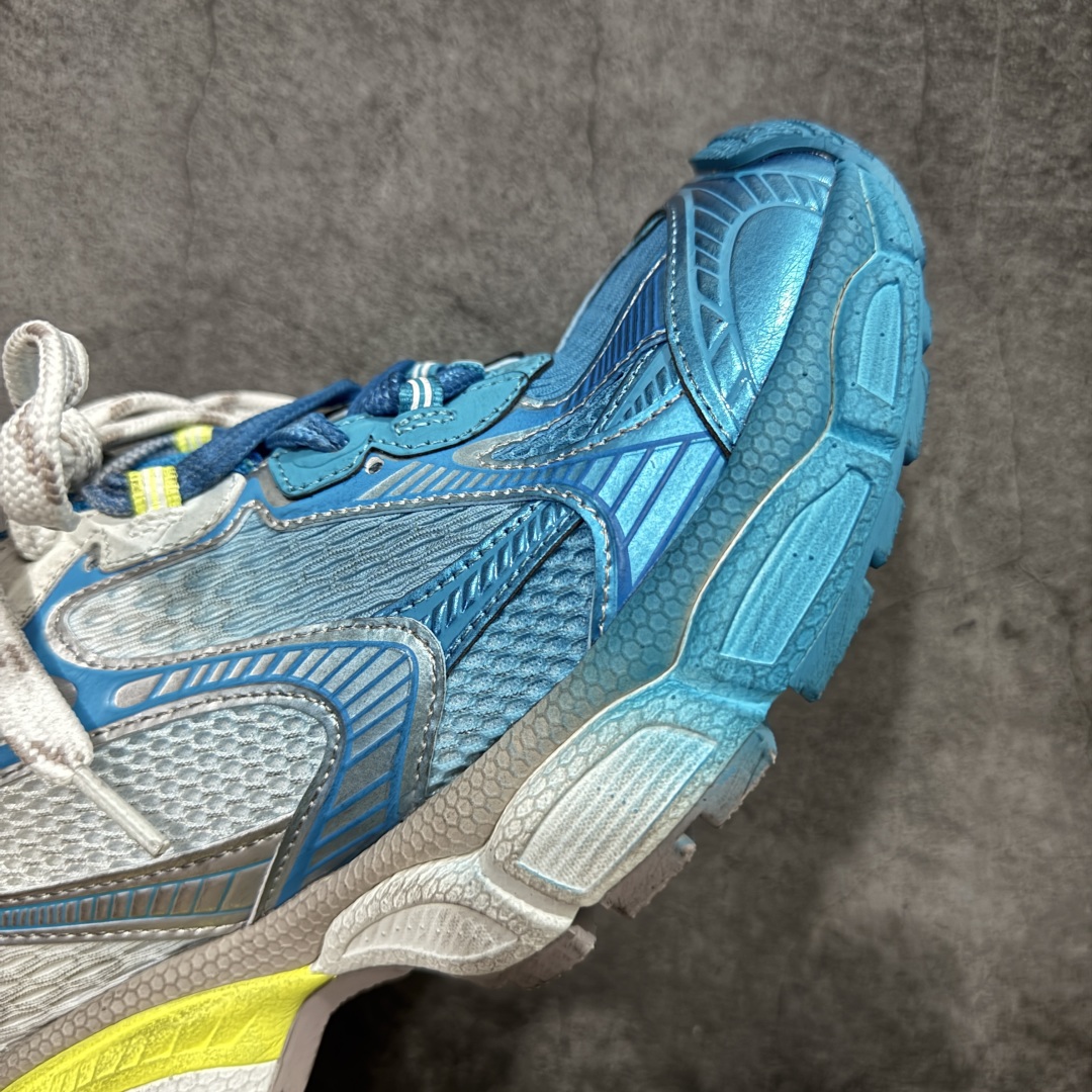 图片[6]-【XA版本】BALENCIAGA 3XL Sneakers 巴黎世家十代网布系带低帮走秀复古老爹鞋 全套原纸板楦头开发 最原汁原味的灵魂版型 全鞋荧光划线卡点 胶水把控整洁度追求极致完美 每一双都是工艺品 多重QC质检 超越公司货的品控标准 实实在在的免检产品 原盒原配 正确字体电绣 粗细、位置、大小正确 侧边TPU 透气孔匹配意产原版 正确分离大底 TPU软底 原版一致大底LOGO 立体感十足 原厂皮料水洗做旧 采购原厂网纱 不含皮革 网布材料和聚氨酯 磨损效果 鞋头边缘和后帮 Balenciaga 徽标 鞋面和后跟凸印尺码 鞋舌 3XL 橡胶品牌标识和反光细节 鞋帮拉袢和鞋舌拉祥 配反光细节 备用鞋带在鞋履前侧 可在穿着前取下 便于不同造型搭配 偏大一码 尺码：35-46-选品中心