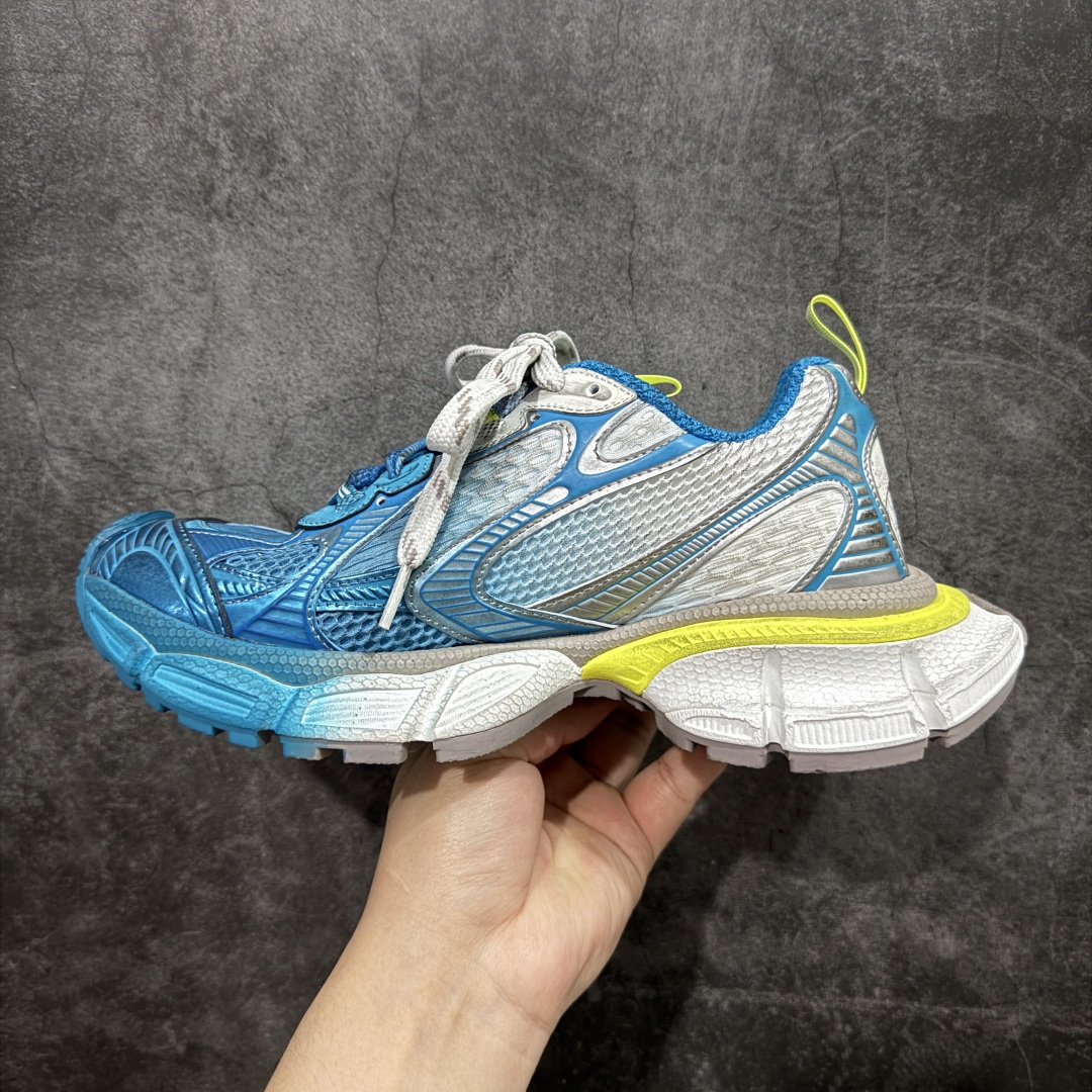 图片[2]-【XA版本】BALENCIAGA 3XL Sneakers 巴黎世家十代网布系带低帮走秀复古老爹鞋 全套原纸板楦头开发 最原汁原味的灵魂版型 全鞋荧光划线卡点 胶水把控整洁度追求极致完美 每一双都是工艺品 多重QC质检 超越公司货的品控标准 实实在在的免检产品 原盒原配 正确字体电绣 粗细、位置、大小正确 侧边TPU 透气孔匹配意产原版 正确分离大底 TPU软底 原版一致大底LOGO 立体感十足 原厂皮料水洗做旧 采购原厂网纱 不含皮革 网布材料和聚氨酯 磨损效果 鞋头边缘和后帮 Balenciaga 徽标 鞋面和后跟凸印尺码 鞋舌 3XL 橡胶品牌标识和反光细节 鞋帮拉袢和鞋舌拉祥 配反光细节 备用鞋带在鞋履前侧 可在穿着前取下 便于不同造型搭配 偏大一码 尺码：35-46-选品中心