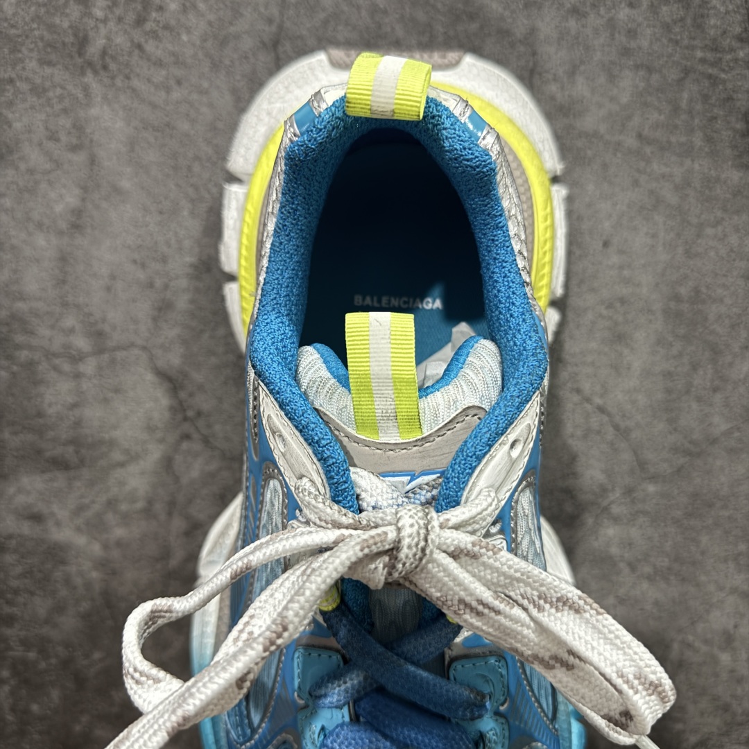 图片[8]-【XA版本】BALENCIAGA 3XL Sneakers 巴黎世家十代网布系带低帮走秀复古老爹鞋 全套原纸板楦头开发 最原汁原味的灵魂版型 全鞋荧光划线卡点 胶水把控整洁度追求极致完美 每一双都是工艺品 多重QC质检 超越公司货的品控标准 实实在在的免检产品 原盒原配 正确字体电绣 粗细、位置、大小正确 侧边TPU 透气孔匹配意产原版 正确分离大底 TPU软底 原版一致大底LOGO 立体感十足 原厂皮料水洗做旧 采购原厂网纱 不含皮革 网布材料和聚氨酯 磨损效果 鞋头边缘和后帮 Balenciaga 徽标 鞋面和后跟凸印尺码 鞋舌 3XL 橡胶品牌标识和反光细节 鞋帮拉袢和鞋舌拉祥 配反光细节 备用鞋带在鞋履前侧 可在穿着前取下 便于不同造型搭配 偏大一码 尺码：35-46-选品中心