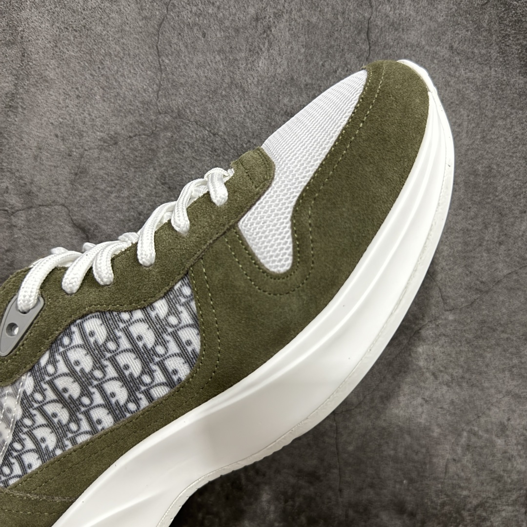 图片[6]-【外贸订单】 B25系列 Dior 运动鞋 跑步鞋 原版购入开发 这款 B25 Runner 运动鞋结合运动版型与 Dior 优雅的经典标识。采用迪奥灰和白色光滑牛皮革精心制作，饰以经典的米色和黑色 Oblique 印花提升格调。搭配白色纹理橡胶鞋底，可为各式休闲造型增添经典气质，更显精致 配送专柜精美包装，面料采用原版定制牛皮+Oblique 印花布 定制进口超细纤维 增高3.5CM 尺码： 40 41 42 43 44 45 46-选品中心