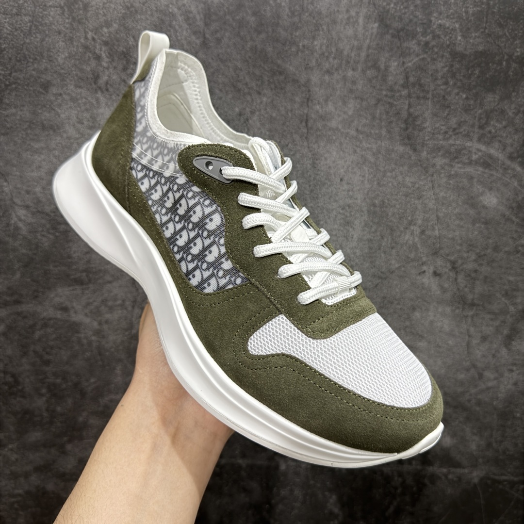 图片[3]-【外贸订单】 B25系列 Dior 运动鞋 跑步鞋 原版购入开发 这款 B25 Runner 运动鞋结合运动版型与 Dior 优雅的经典标识。采用迪奥灰和白色光滑牛皮革精心制作，饰以经典的米色和黑色 Oblique 印花提升格调。搭配白色纹理橡胶鞋底，可为各式休闲造型增添经典气质，更显精致 配送专柜精美包装，面料采用原版定制牛皮+Oblique 印花布 定制进口超细纤维 增高3.5CM 尺码： 40 41 42 43 44 45 46-选品中心