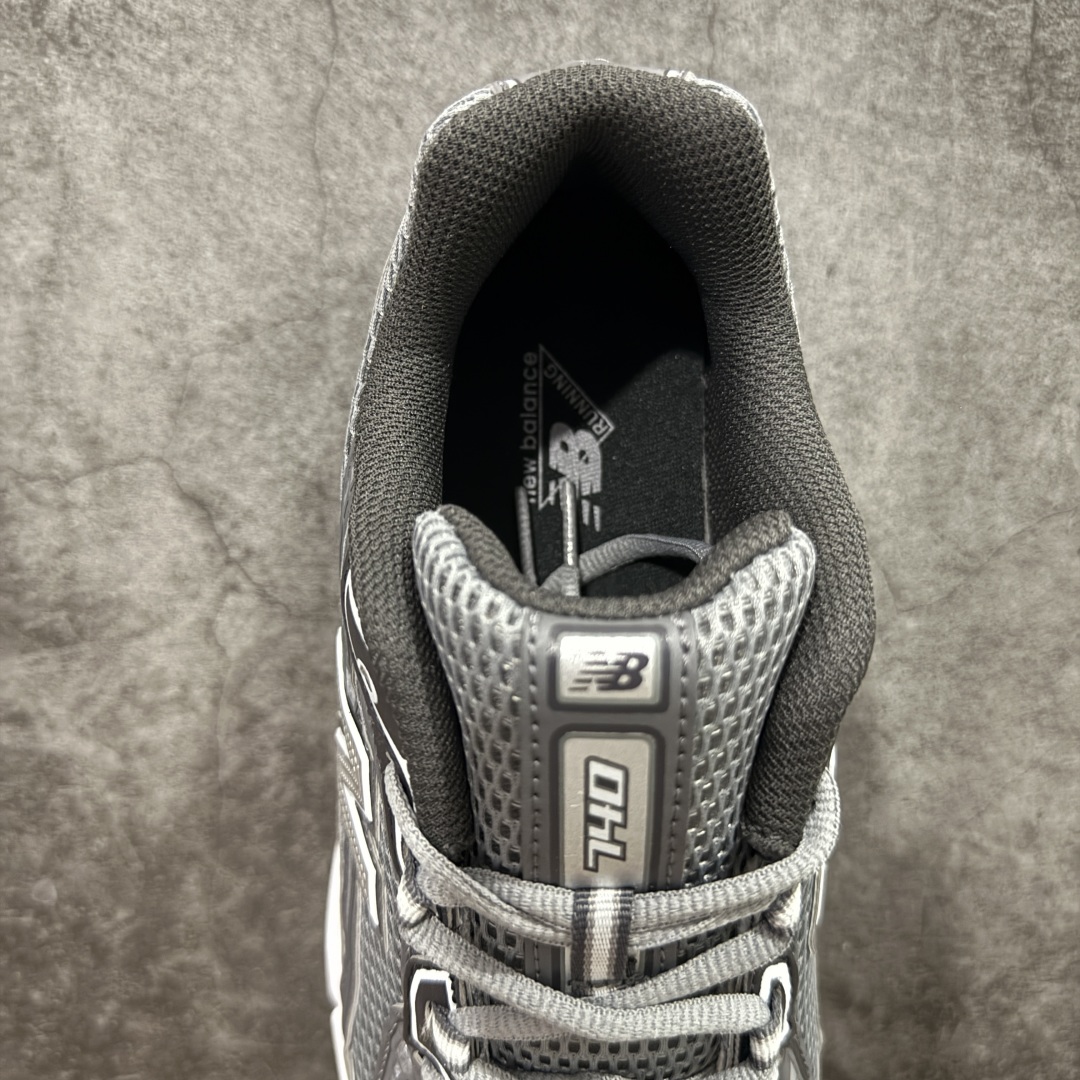 200  New Balance NB740系列复古老爹风休闲运动慢跑鞋   U740JCG