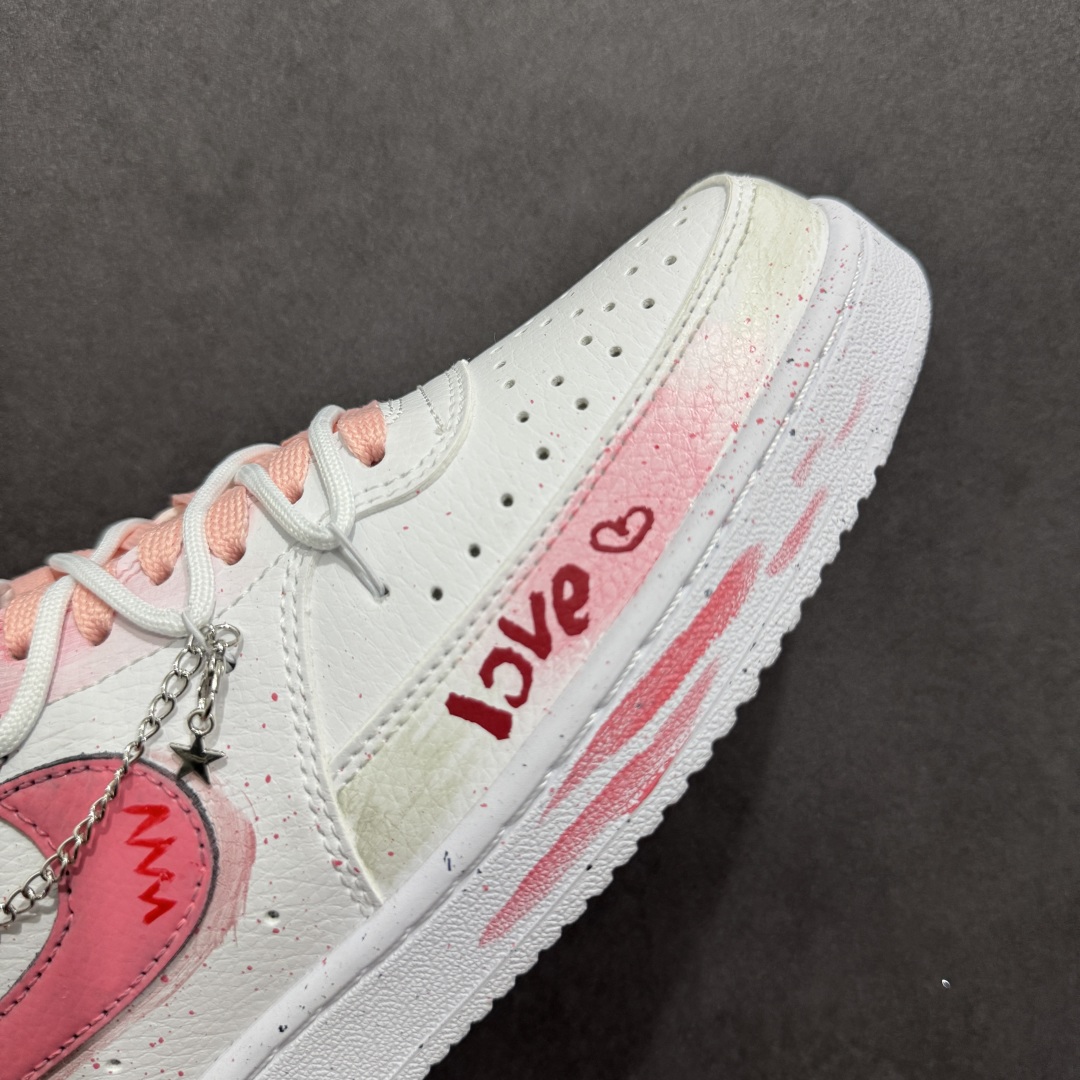 280  【定制版】NK Court Vision 1 Low“幸福角” 手绘涂鸦定制板鞋  DH2987-213