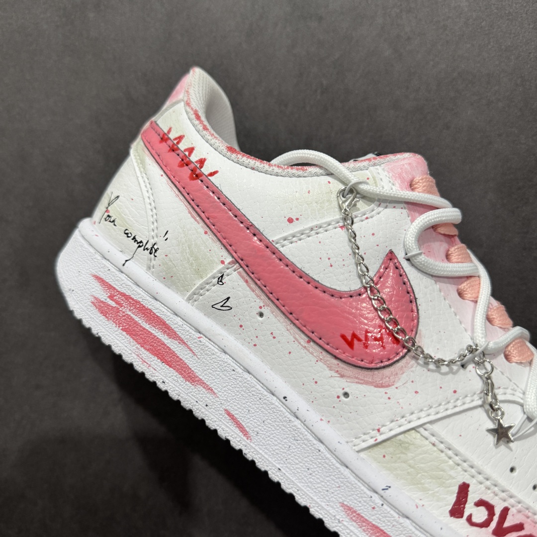280  【定制版】NK Court Vision 1 Low“幸福角” 手绘涂鸦定制板鞋  DH2987-213