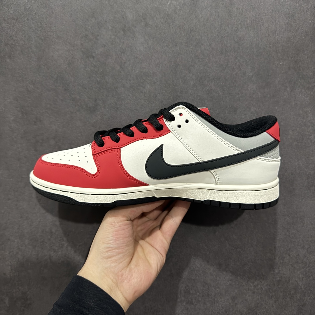 【定制版】Nike SB Dunk Low 联名配色 机车白红 周年高端定制 低帮休闲板鞋 MU0232-367