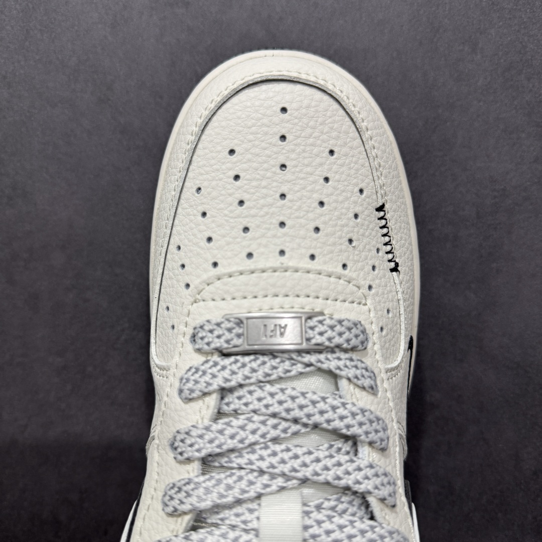 260  【定制版】Nike Air Force 1'07 Low Supreme联名 白黑双勾 空军一号低帮休闲板鞋 XS1958-545