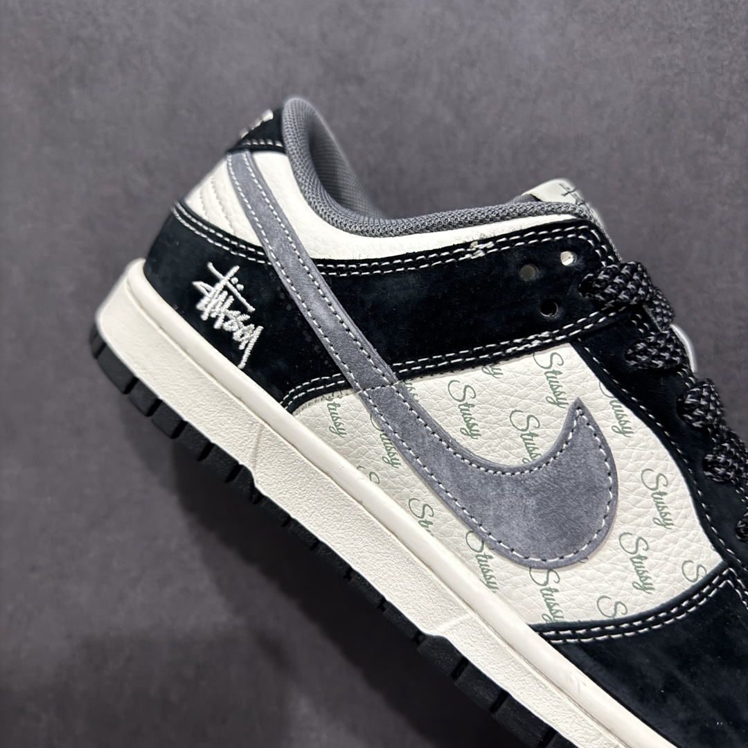 【定制版】Nike SB Dunk Low x Stussy 黑白小钩 XS1086-021