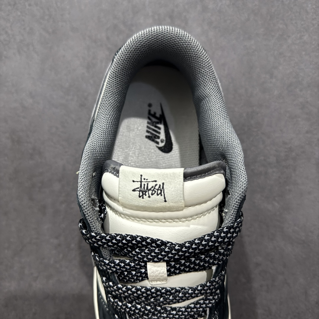 【定制版】Nike SB Dunk Low x Stussy 黑白小钩 XS1086-021