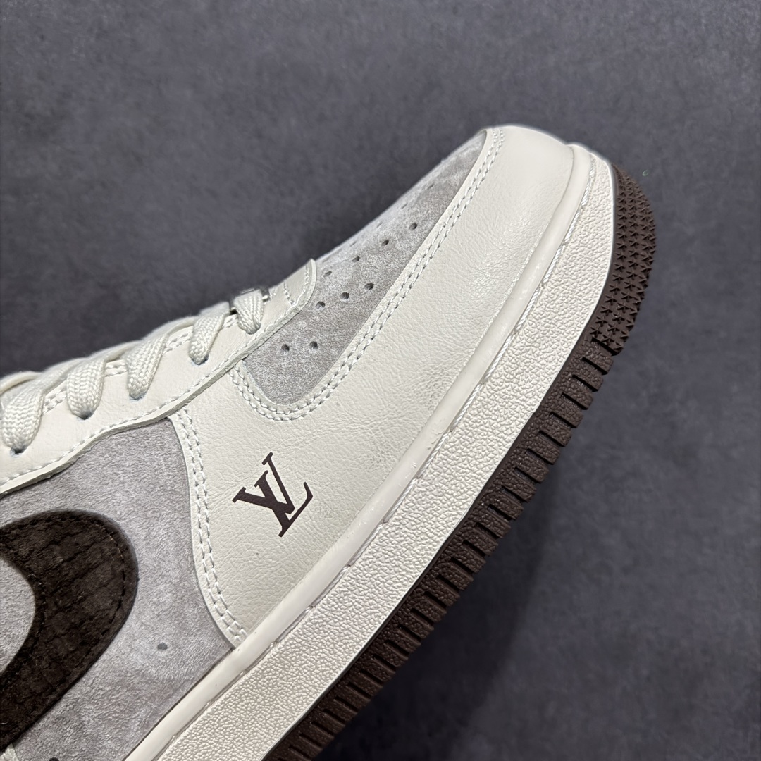 260  【定制版】Nike Air Force 1'07 Low LV联名 米棕红尾 空军一号低帮休闲板鞋 XX3168-129