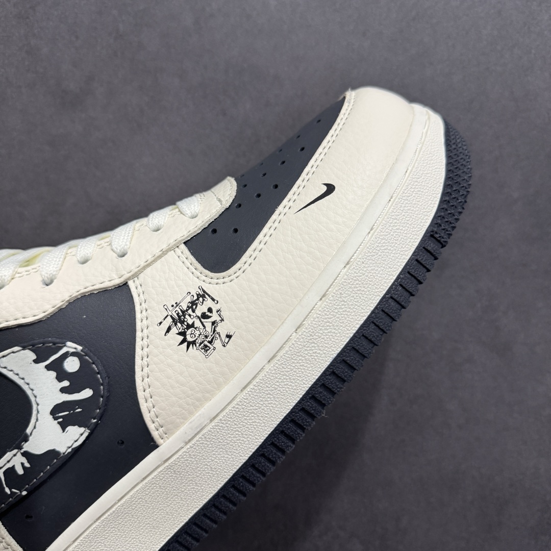 【定制版】Nike Air Force 1'07 Low 斯图西联名 米黑泼墨勾 空军一号低帮休闲板鞋 DF0188-042