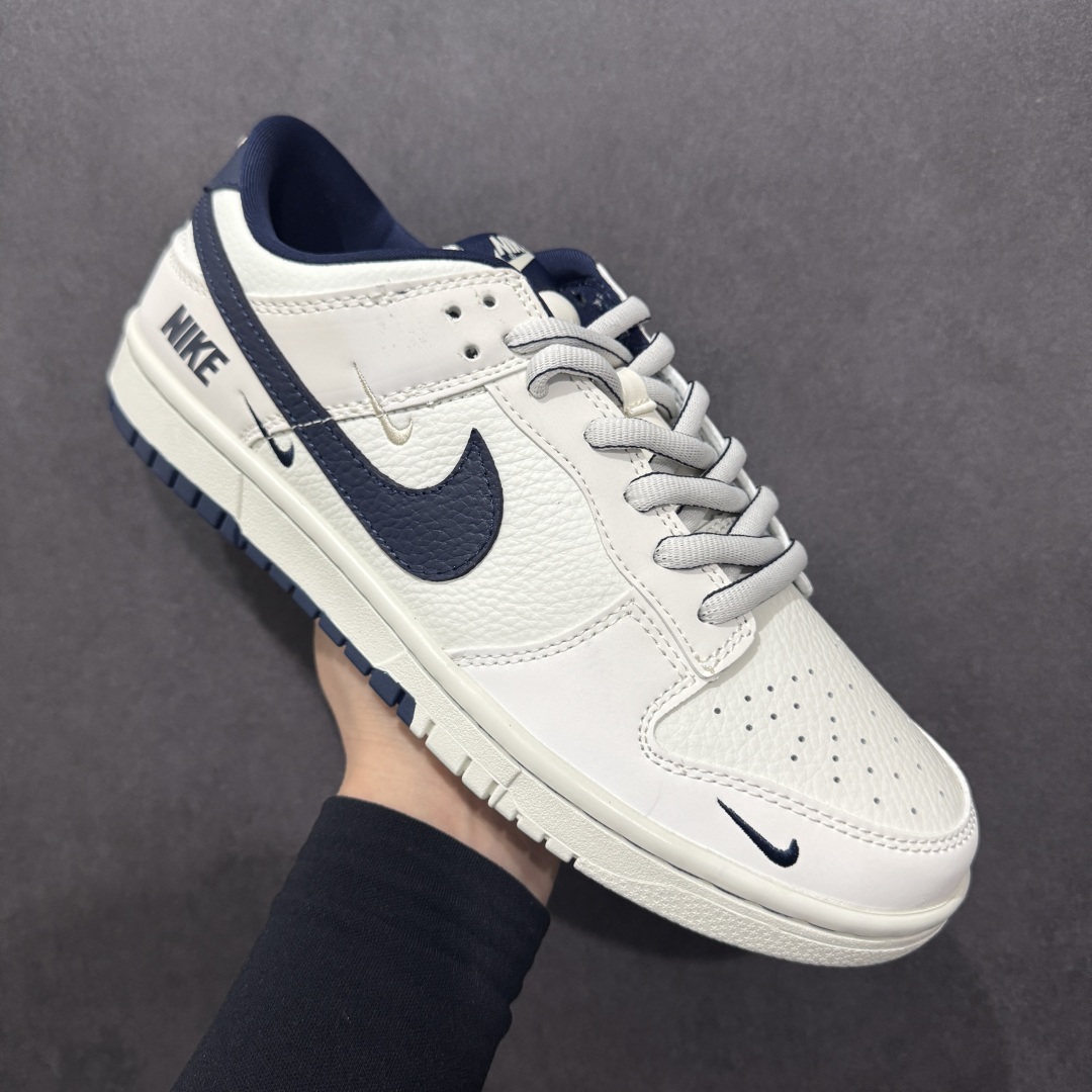 280  【定制版】Nike SB Dunk Low 联名三勾 奶白深蓝 周年高端定制 低帮休闲板鞋 SC9207-402