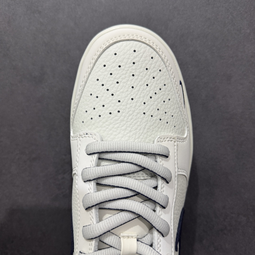 280  【定制版】Nike SB Dunk Low 联名三勾 奶白深蓝 周年高端定制 低帮休闲板鞋 SC9207-402