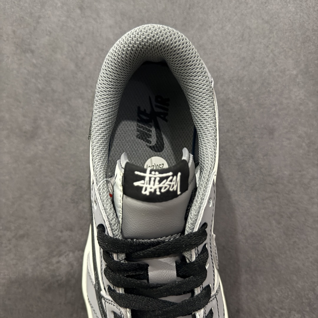 260   【定制版】Travis Scott x Fragment Design x Jordan Air Jordan 1 Low OG SP  “斯图西联名---奶白灰印刷”   XD1568-109