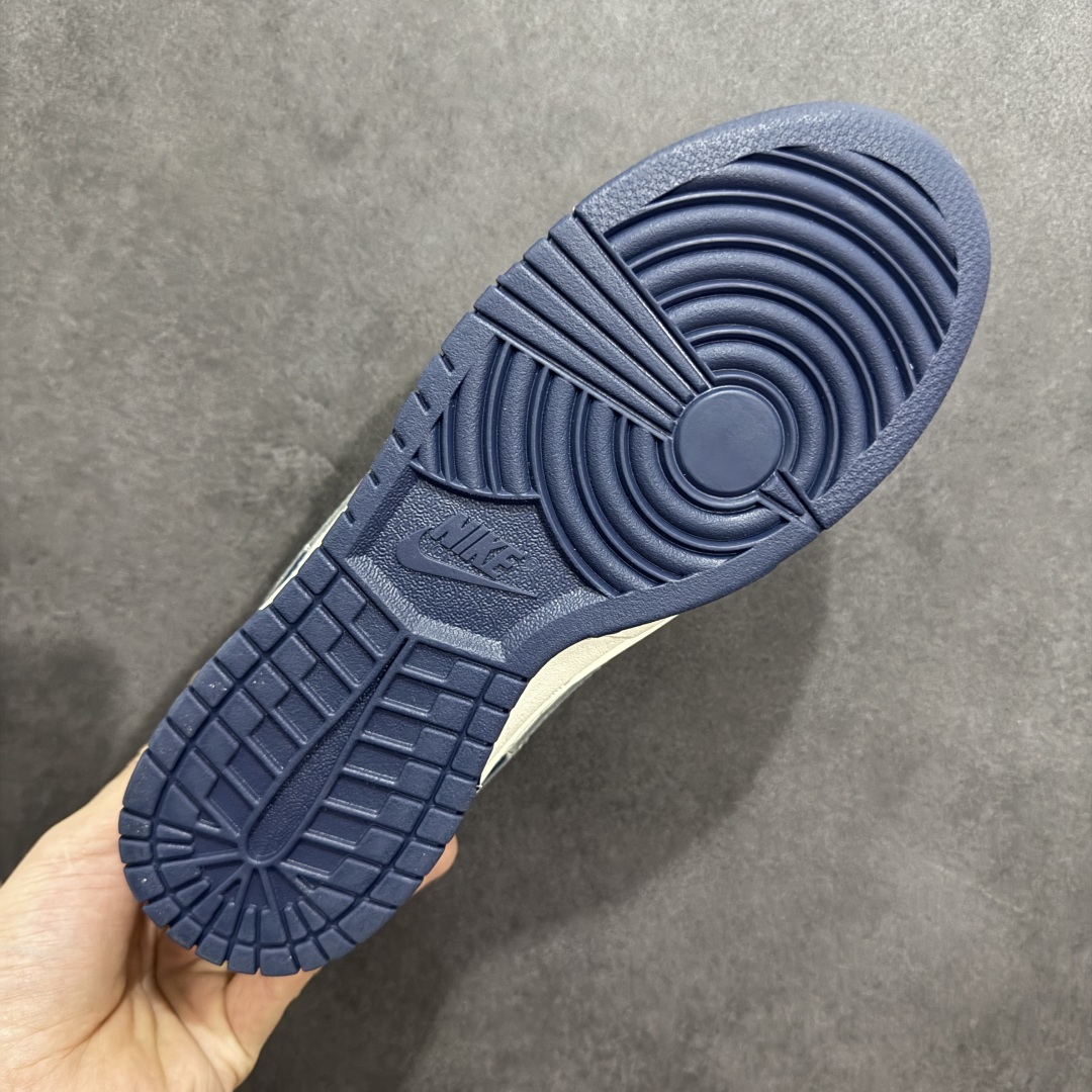260   【定制版】Nike SB Dunk Low 古驰联名--- 奶白灰蓝印花 高端定制 低帮休闲板鞋   XD1588-202