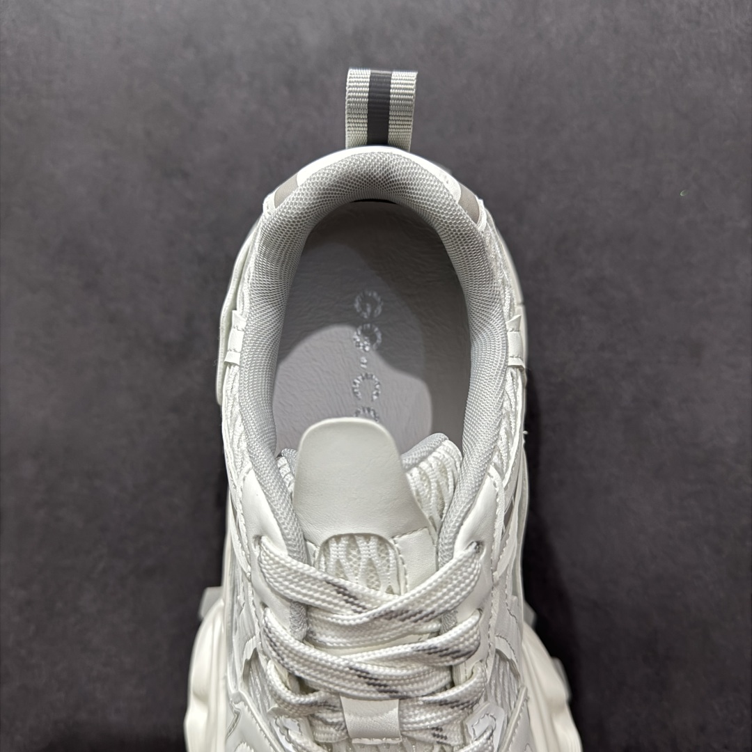 图片[7]-【公司级】GG-CC Chunky Low休闲时尚运动厚底增高老爹鞋系列 广东大厂出品 完美细节 25ss春季新款厚底增高 大长腿 时髦look轻松定格 不费力展现率性氛围 高档银盒 酷帅机能风不规则设计大底 双鞋带拼色造型设计 轻便舒适百搭 GGcc厚底增高不管怎么搭都好看~ 尺码： 35 36 37 38 39 40-选品中心