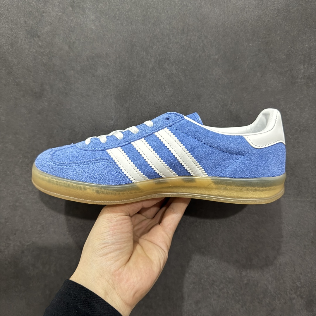 图片[2]-【GQ纯原福利】AD Original Gazelle Indoor 德训二代六色福利供应 之前高价零售特供批次 原厂定制长毛翻毛皮组合环保纤维革鞋面材质 内置环保海玻璃鞋垫 外置RB橡胶大底 产品品控稳定性领先行业 原厂全套原楦原纸板冲刀磨具开发 原厂皮料加持 原厂港宝加持定型后跟 尺码：35.5 36 36.5 37.5 38 38.5 39-选品中心