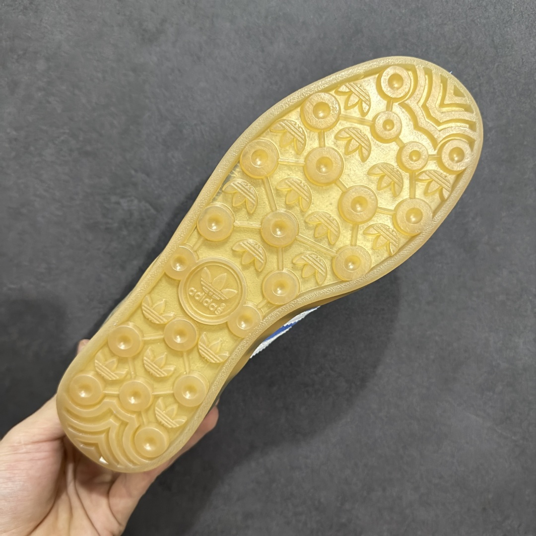 图片[9]-【GQ纯原福利】AD Original Gazelle Indoor 德训二代六色福利供应 之前高价零售特供批次 原厂定制长毛翻毛皮组合环保纤维革鞋面材质 内置环保海玻璃鞋垫 外置RB橡胶大底 产品品控稳定性领先行业 原厂全套原楦原纸板冲刀磨具开发 原厂皮料加持 原厂港宝加持定型后跟 尺码：35.5 36 36.5 37.5 38 38.5 39-选品中心