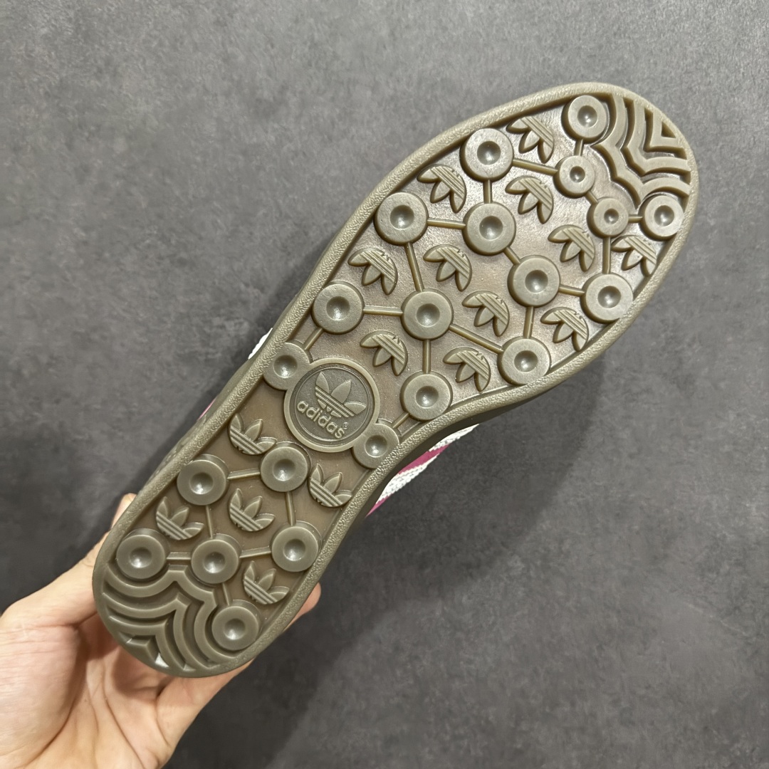 图片[9]-【GQ纯原福利】AD Original Gazelle Indoor 德训二代六色福利供应 之前高价零售特供批次 原厂定制长毛翻毛皮组合环保纤维革鞋面材质 内置环保海玻璃鞋垫 外置RB橡胶大底 产品品控稳定性领先行业 原厂全套原楦原纸板冲刀磨具开发 原厂皮料加持 原厂港宝加持定型后跟 尺码：35.5-44（38 42.5断）-选品中心