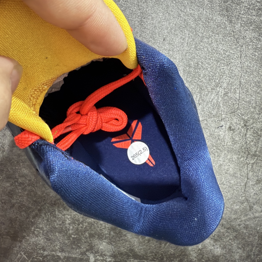 图片[8]-【S2纯原】Caitlin Clark x Nike Kobe 5 Protro “Indiana Fever” 科比5代克拉克森联名蓝色 IM3207-400 Zoom Turbo气垫➕后掌EVA缓震 实战配置直接拉满 原楦纸板开发 鞋身流线型、后跟塑形 区分土肥圆 原档数据3D打印 鞋面细节匹配原版 全身鞋材卡料色独家定制 唯一正确喷漆SWOOSH NK专利Flyknit飞线科技，给予鞋身足够抗扭矩力 真实底模最大48.5 实战利器 专供海外市场 尺码：40 40.5 41 42 42.5 43 44 44.5 45 46 47.5 48.5 （脚宽、脚胖 建议买大半码）-选品中心