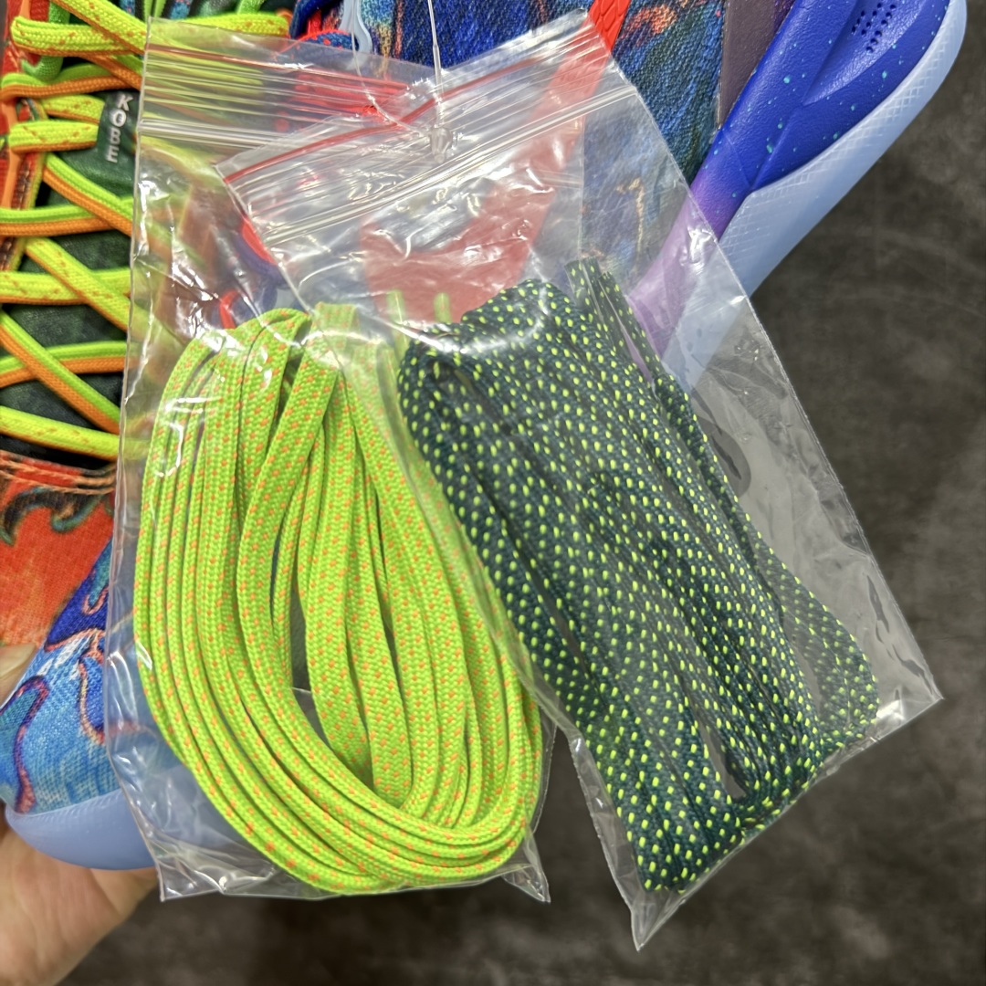 图片[7]-【GX纯原】Nike Kobe 8 Protro \”What The Kobe\” 舒适复古 防滑耐磨 低帮 篮球鞋 男女同款 橙蓝 2025版 HM9621-900 完美复刻公司货 React科技鞋垫加持 实战配置直接拉满 原楦纸板开发 鞋身流线型、后跟塑形 区分土肥圆 原厂针织鞋面一针一线匹配原版 全身鞋材卡料色独家定制 唯一万针立体刺绣SWOOSH 真实底模最大50.5 实战利器 专供海外市场 独立原厂模具 首批不拼图大几率过验 亲测已过 支持各种高强度实战 无需担心 补货周期极长 脚宽建议买大半码 科比系列前掌偏窄 支持七天无理由退换 尺码： 40 40.5 41 42 42.5 43 44 44.5 45 45.5 46 47.5 48.5 49.5 50.5-选品中心