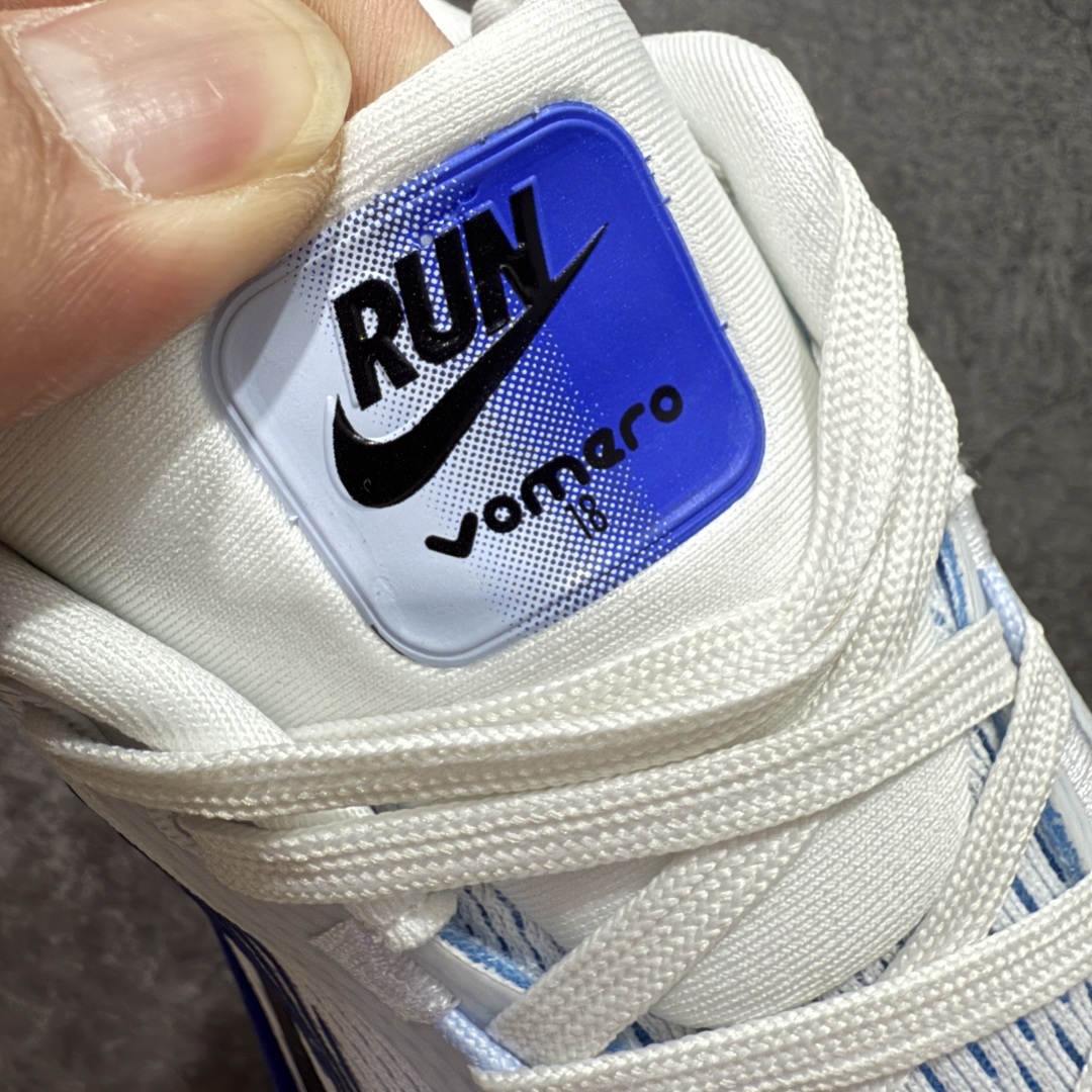  
【纯原版】NK Zoom VOMERO 18 轻量跑鞋
耐克网透面气 训跑练步鞋

市面唯一正确组合
