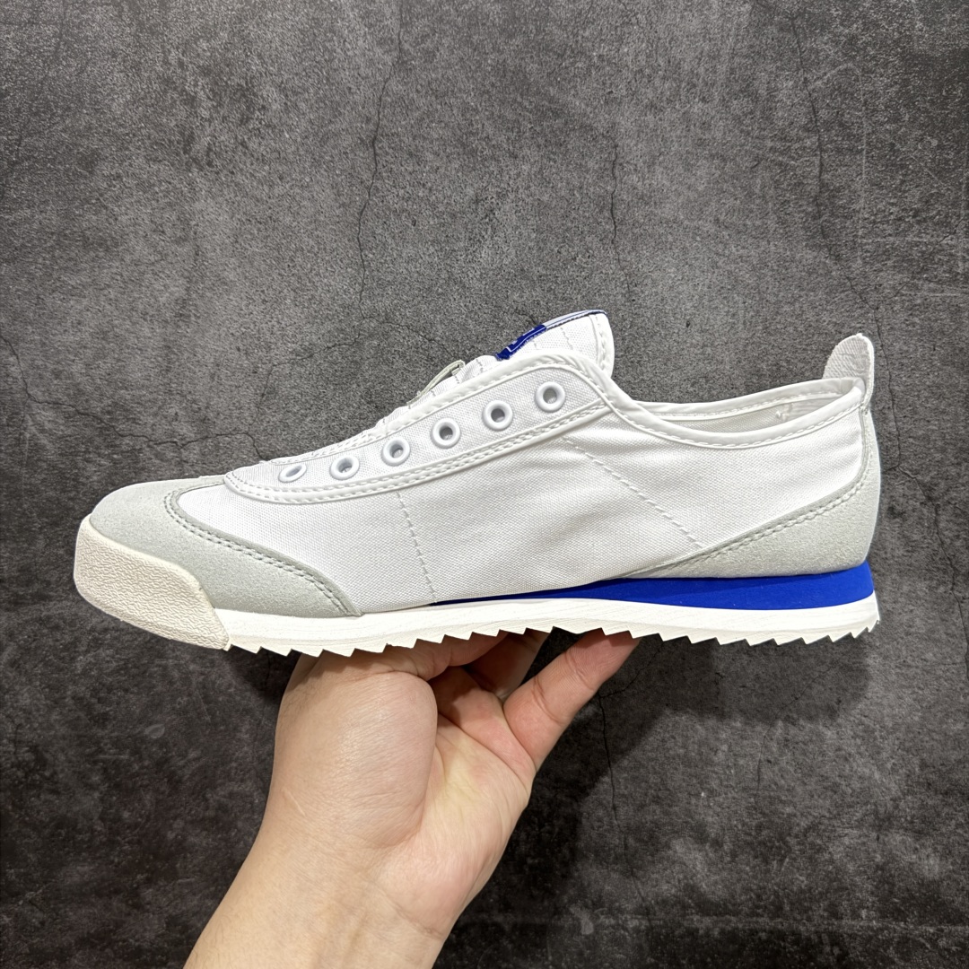  
【公司级】DESCENTE CHRON 迪桑特 帆布一脚蹬 复古透气休闲鞋
轻松方便的一脚蹬设计 搭