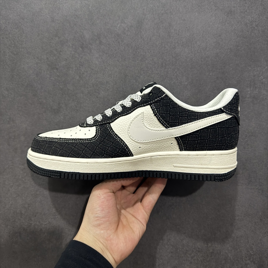 260  【定制版】NIke Air Force 1 '07 Low “LV联名——牛仔黑布”空军一号 低帮 运动鞋  XS1958-550