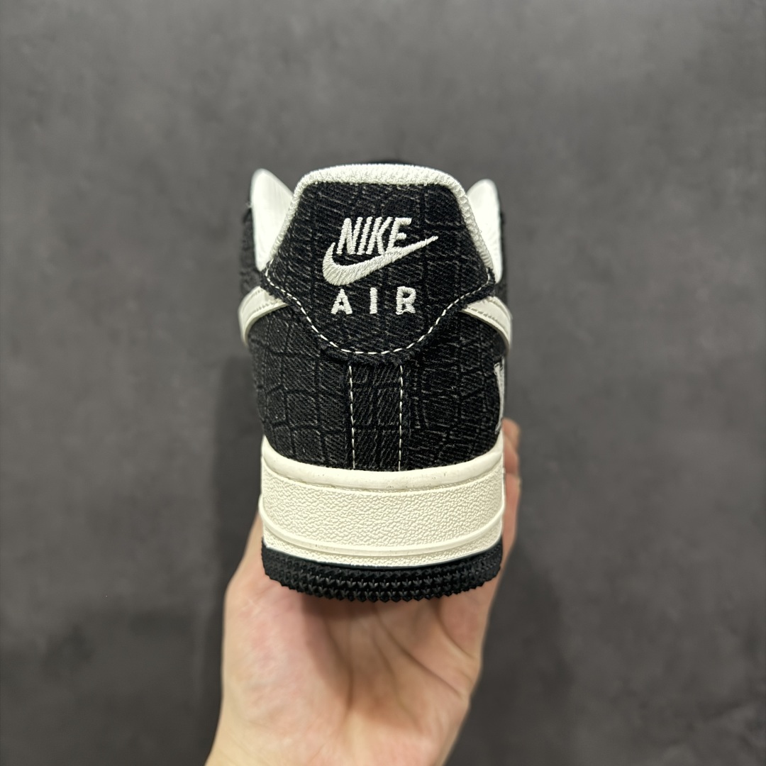 260  【定制版】NIke Air Force 1 '07 Low “LV联名——牛仔黑布”空军一号 低帮 运动鞋  XS1958-550