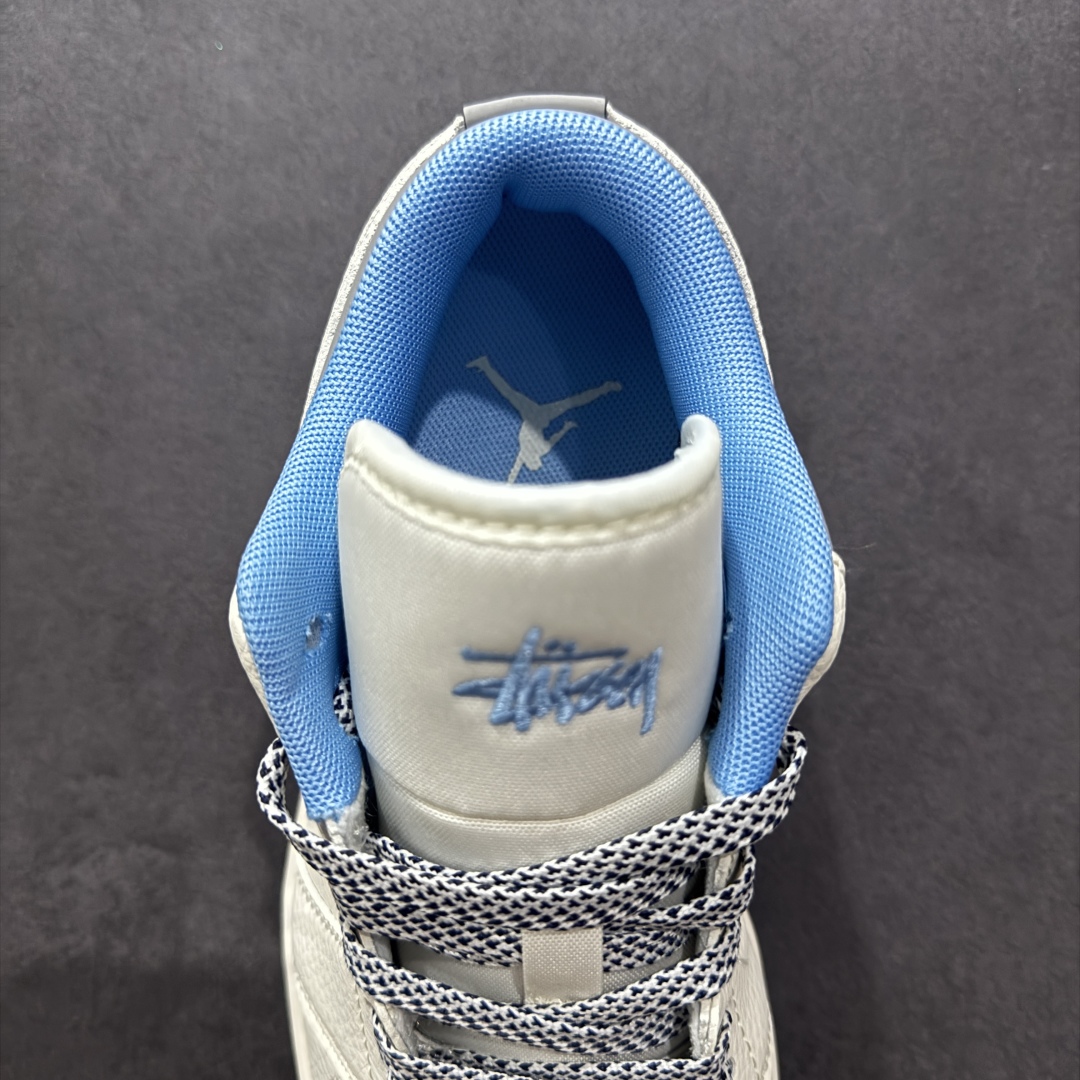 280  【定制版】Air Jordan 1 Low AJ1 乔1 斯图西联名 白蓝立体勾 高端定制 低帮复古篮球鞋 XS6086-559