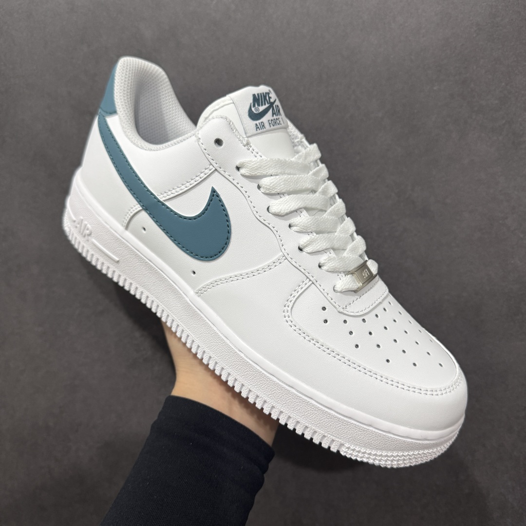  
【纯原平台版特价】Nike Air Force 1 Low 空军一号系列
品质细节材料都非常好
工厂