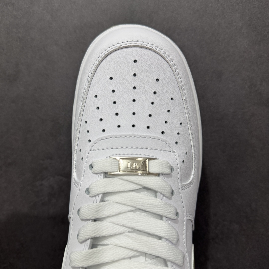  
【纯原平台版特价】Nike Air Force 1 Low 空军一号系列
品质细节材料都非常好
工厂