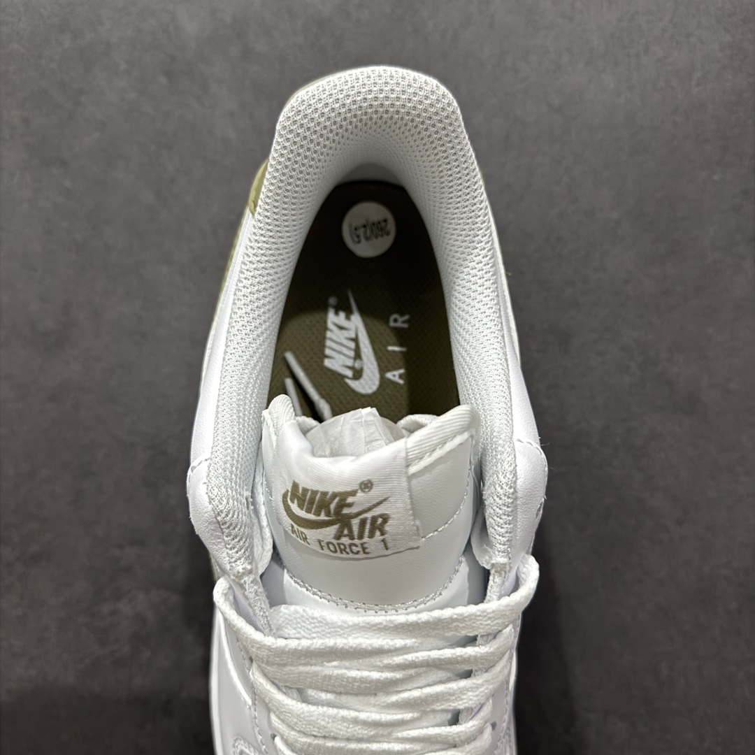  
【纯原平台版特价】Nike Air Force 1 Low 空军一号系列
品质细节材料都非常好
工厂