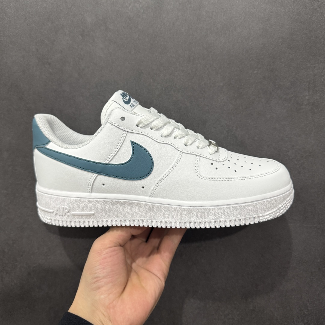  
【纯原平台版特价】Nike Air Force 1 Low 空军一号系列
品质细节材料都非常好
工厂