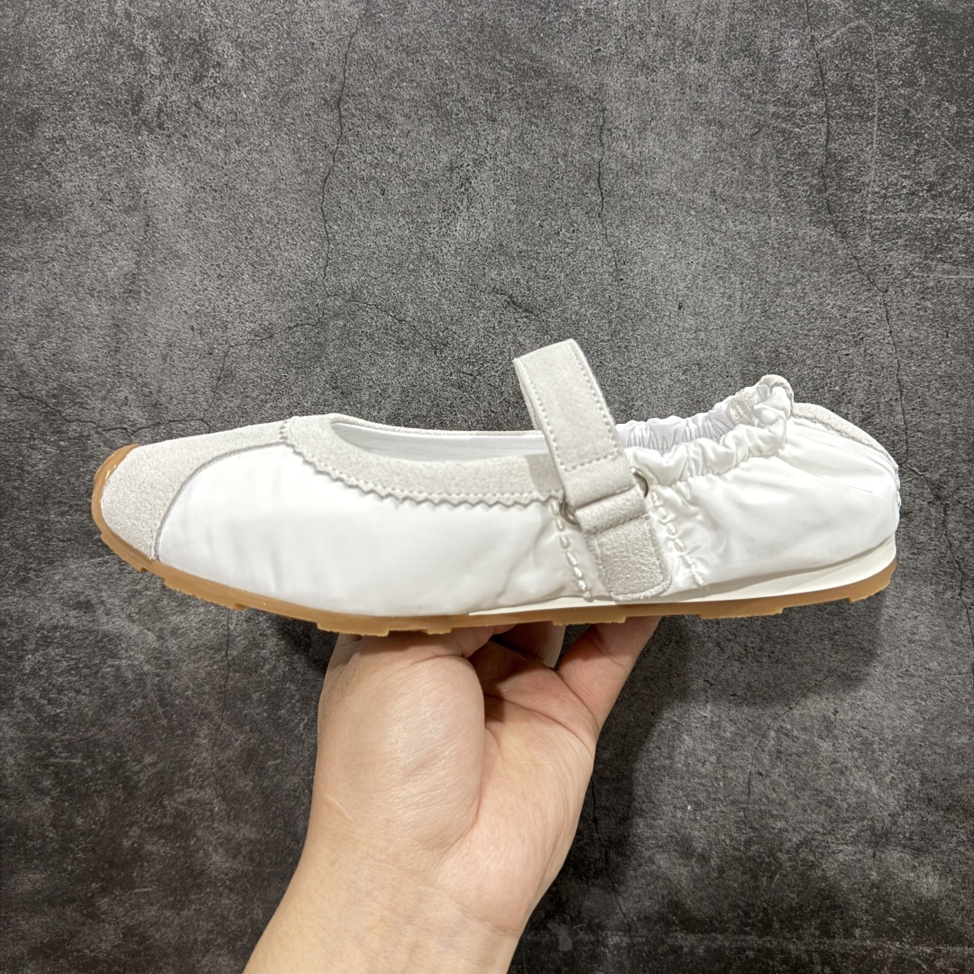 280  【广东纯原版本】MiuMiu/缪缪25ss早春走秀新款一脚蹬懒人鞋玛丽珍芭蕾舞鞋