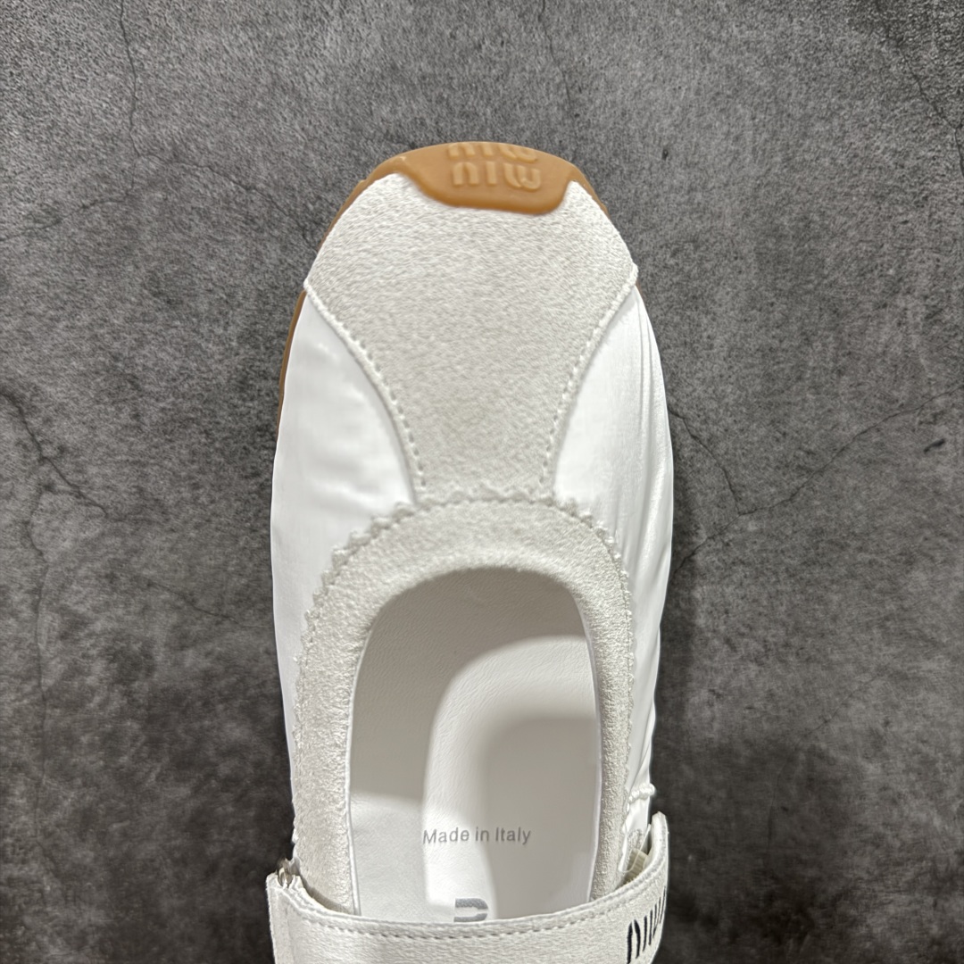 280  【广东纯原版本】MiuMiu/缪缪25ss早春走秀新款一脚蹬懒人鞋玛丽珍芭蕾舞鞋